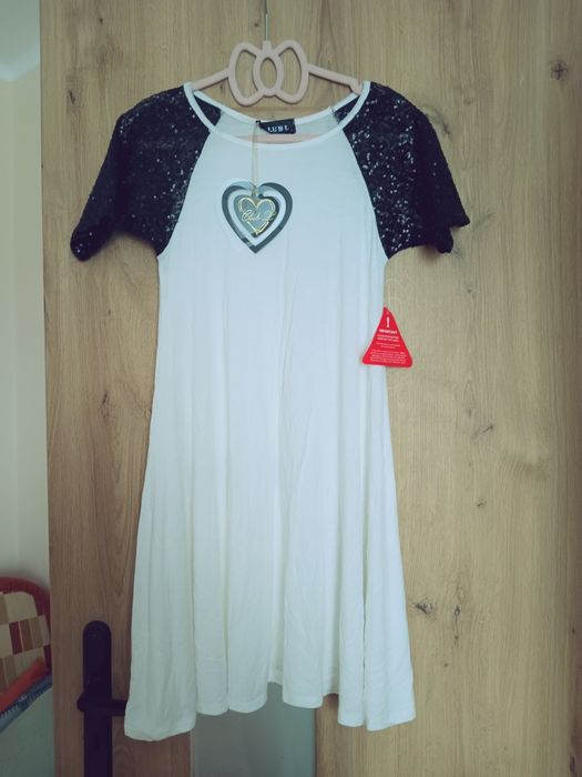 Elegancka mini biała sukienka tunika z cekinami na komunię nowa z metk