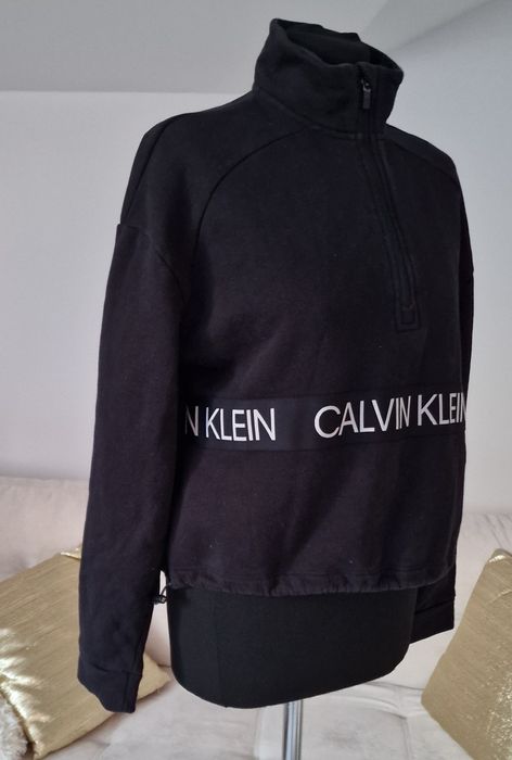 Bluza  czarna"Calvin Klein ".