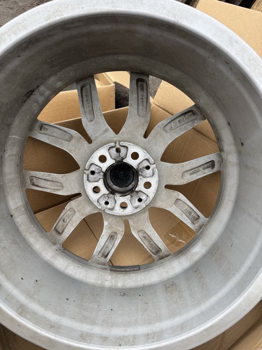 Продам диски BMW r 19 X5 , X6  G 05 , G 06