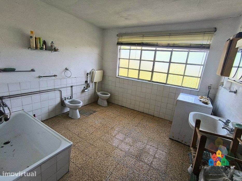 Refúgio Rural com Moradia T4 e Excelentes Acessos