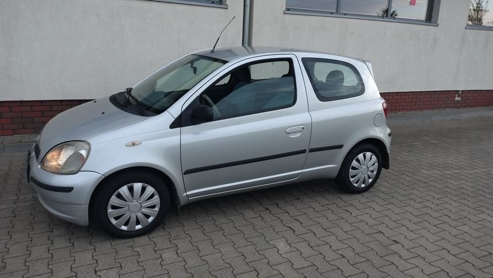 Toyota Yaris//klima sprawna//elektryka