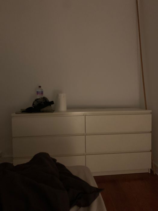 I’m giving away all the furniture for free