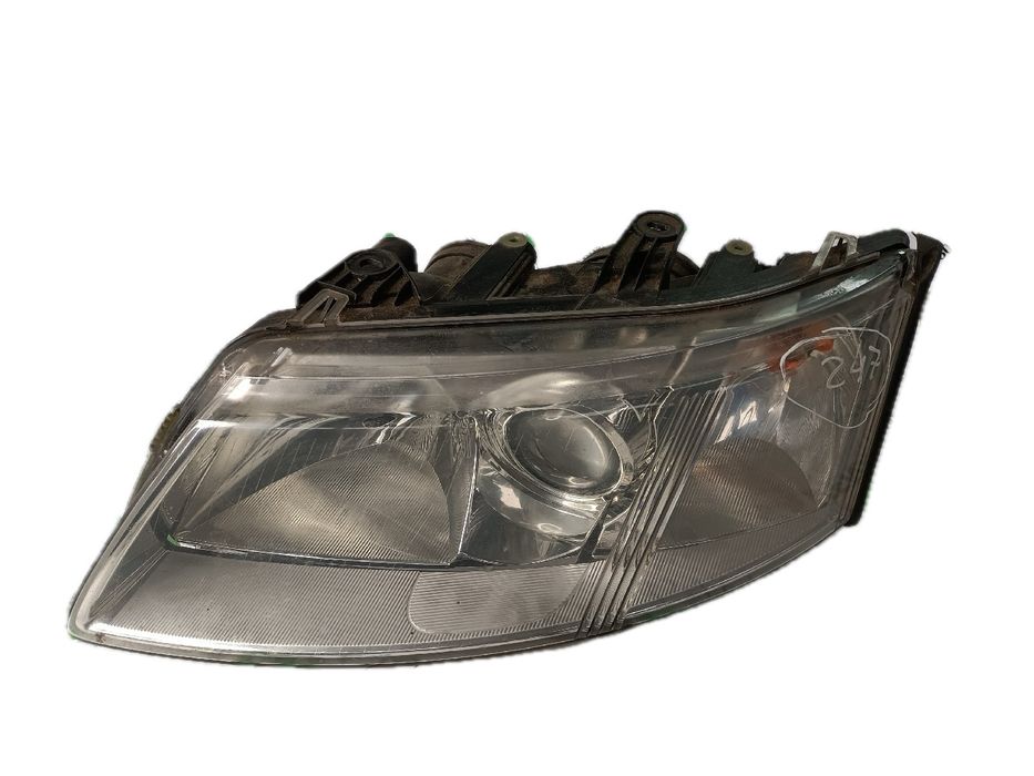 Ótica / farol esquerda SAAB 9-5 Sedan (YS3E)