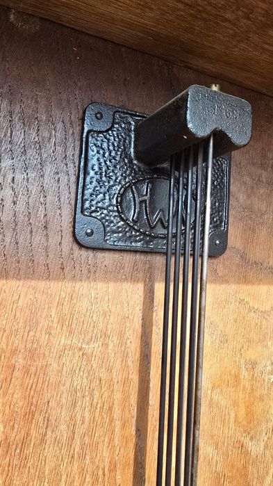 Oryginalny zegar stojacy Hearvina