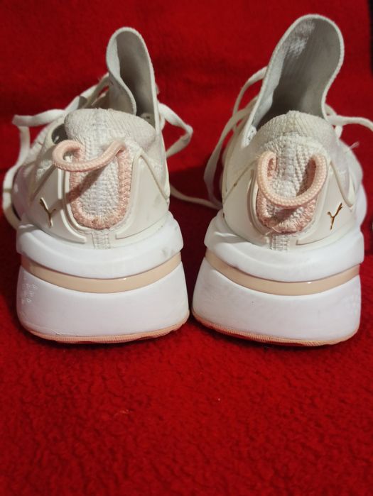 Жіночі кросівки Puma,в ідеальному стані.