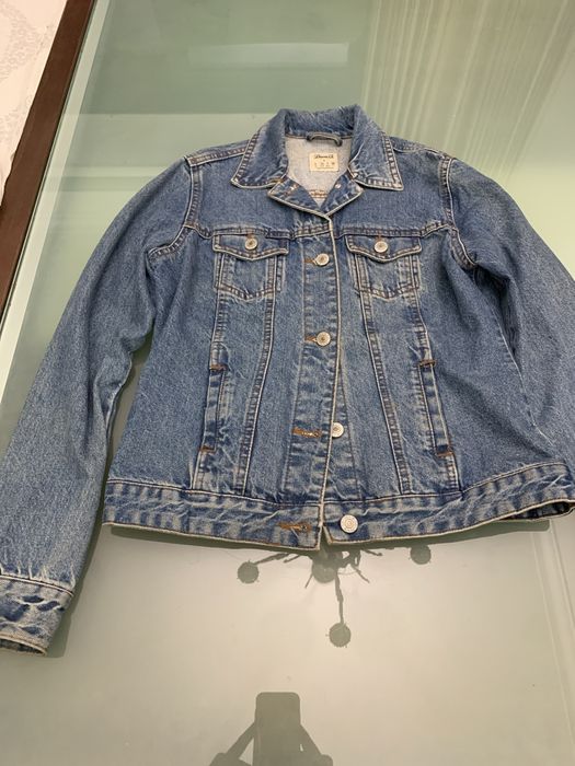 Casaco de ganga tam 34 bom estado