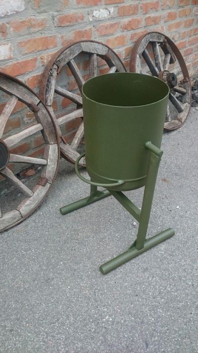 Продам урну для мусора