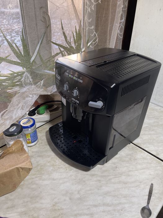Продам Delonghi Caffe Corso