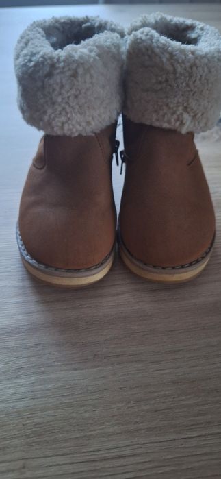 Buty zimowe zara 24