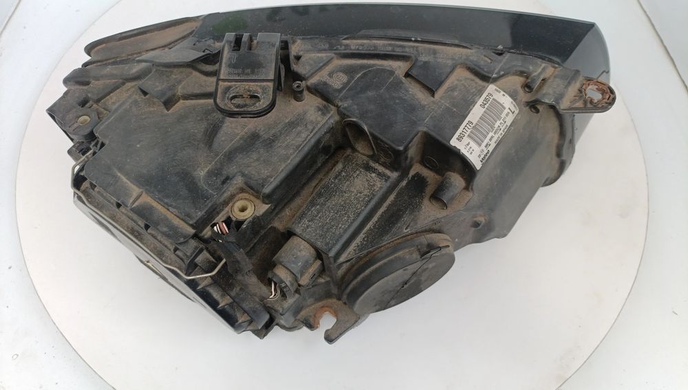 Ótica / farol esquerda AUDI A5 (8T3)