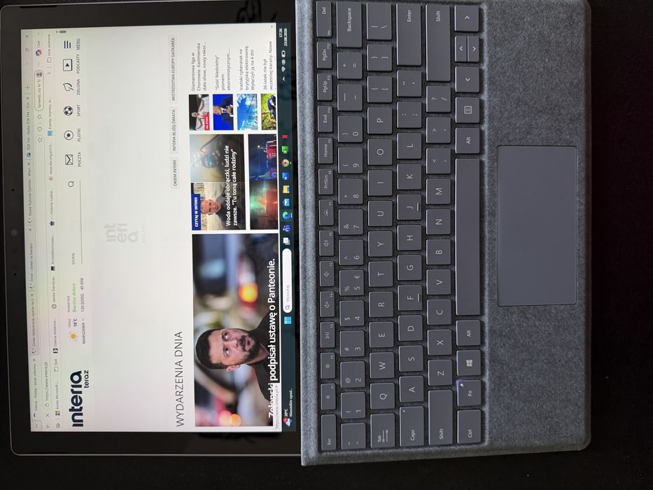 Microsoft Surface 7Pro