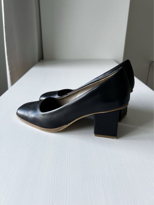 Hvoya жіноче взуття 38 розмір