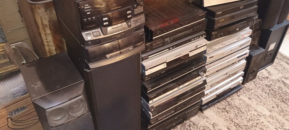 Odtwarzacze DVD i inne !!!