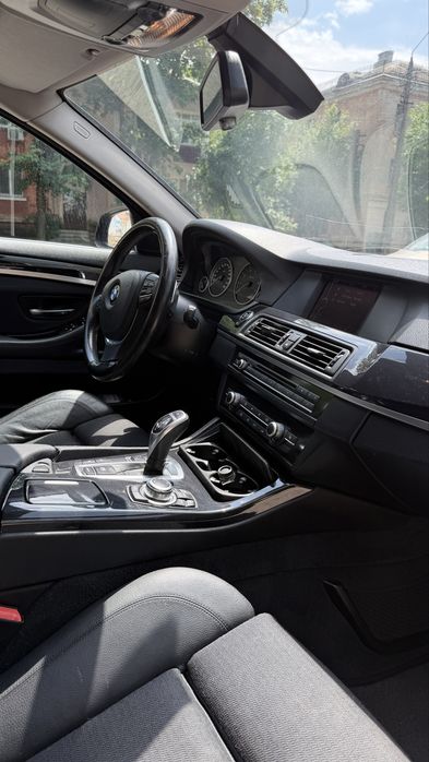 Продаю BMW 528 xdrive грудень 2011