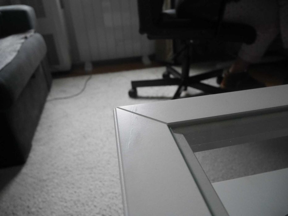 Mesa de Centro IKEA IDANÄS Branca (80x80 cm) – Vidro e Gaveta