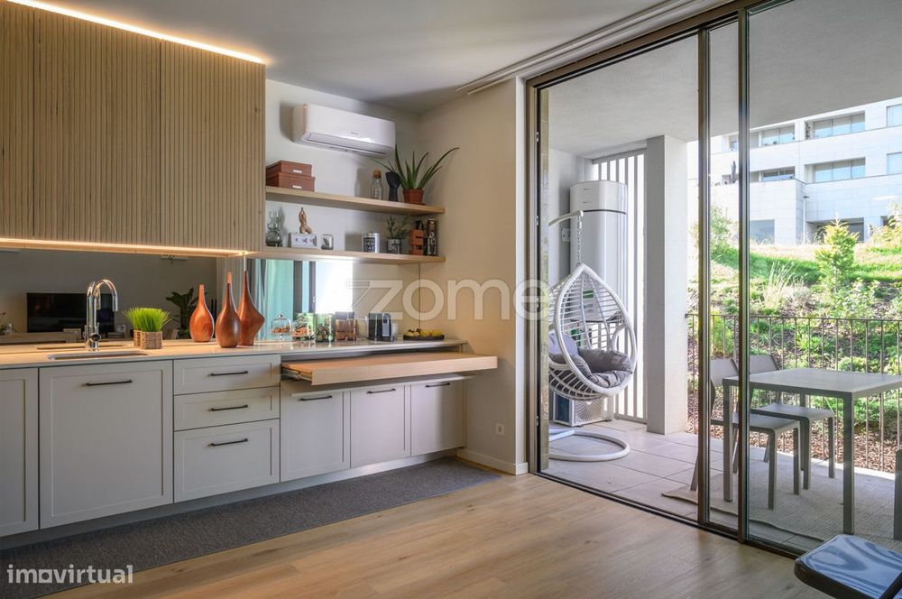 Apartamento T0 com varanda no Kori Douro em Vila Nova de Gaia