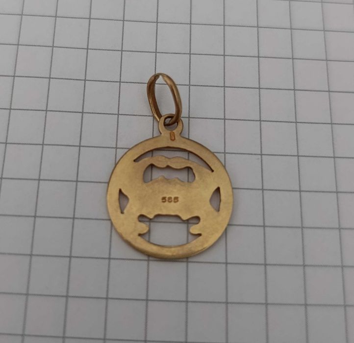 Золотий кулон, знак зодіаку Рак, 585 проба 2.2 гр