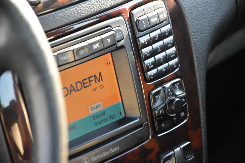 Mercedes-Benz S320 - Desde 100€ / mês