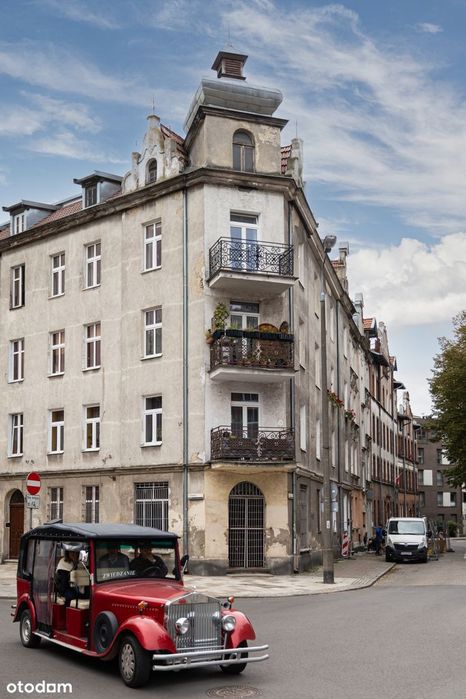 Rodzinny apartament w klimatycznej kamienicy w centrum miasta