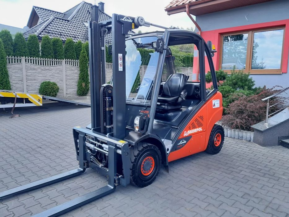 Linde H25D-02  Wózek widłowy Diesel VW Wolny Skok Pozycjone Przebieg 1561mth Jak Nowy