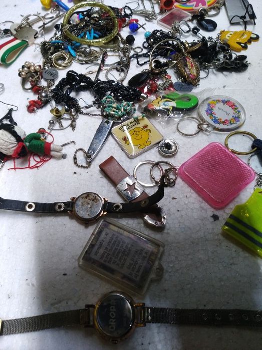 Akcesoria zegarki kolczyki