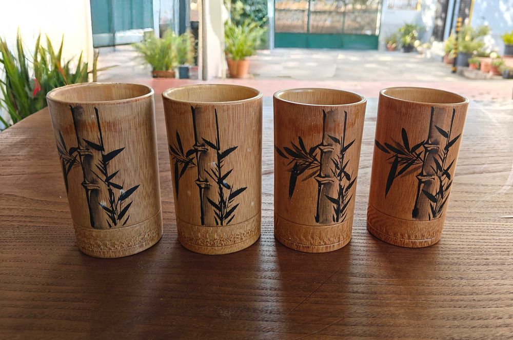 Copos de Bambu Antigos