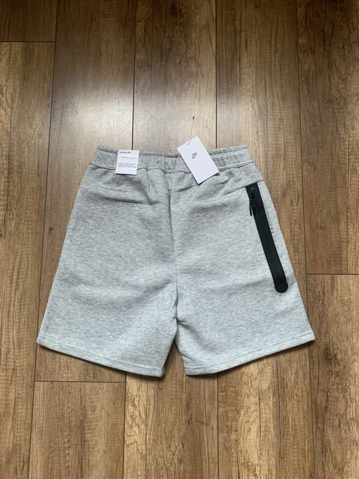 Шорти Nike Tech Fleece