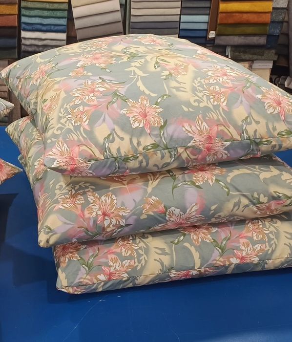 Професійна чистка подушок