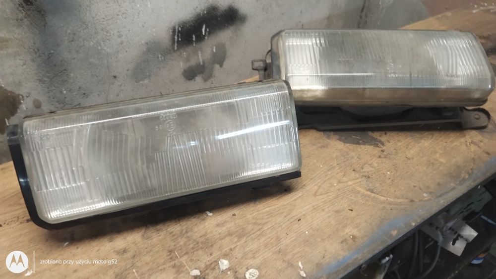 Mazda 626.Sprzedam lampy przednie.
