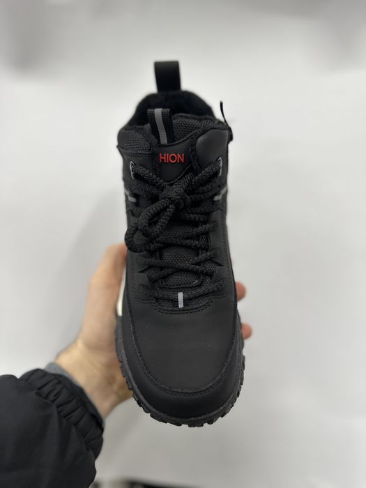 Черевики демі на хлопчика 32-37, чорні ботинки на флісі демосезонні