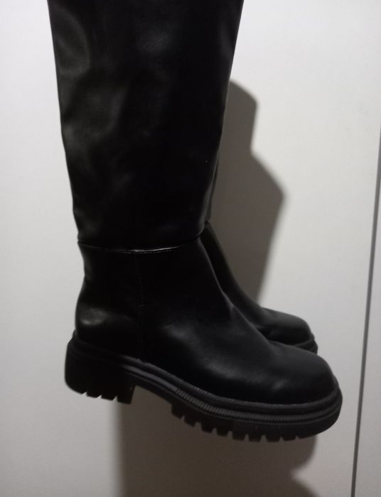 Чоботи, черевики осінньо весняного сезону