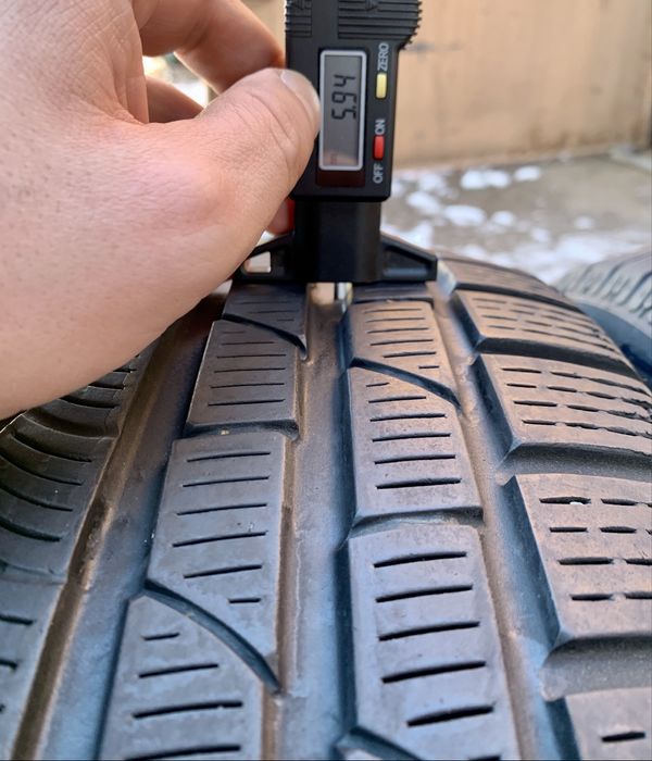 Шини резина 225\60R16 Pirelli