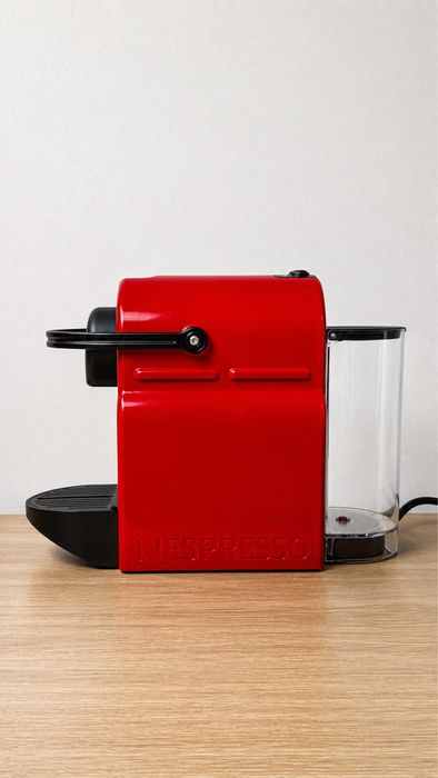 Maquina Nespresso - Inissia Red - Café Krups