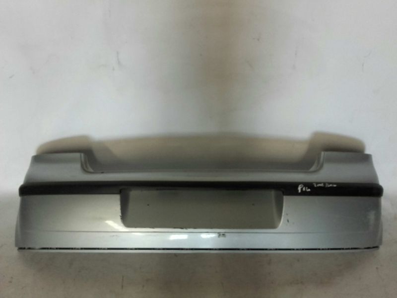 Pára-choques trás VOLKSWAGEN Polo (9N)