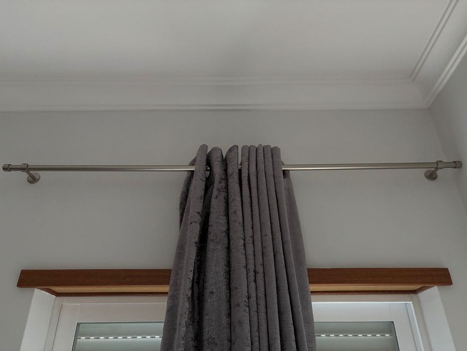 Varão extensível prata