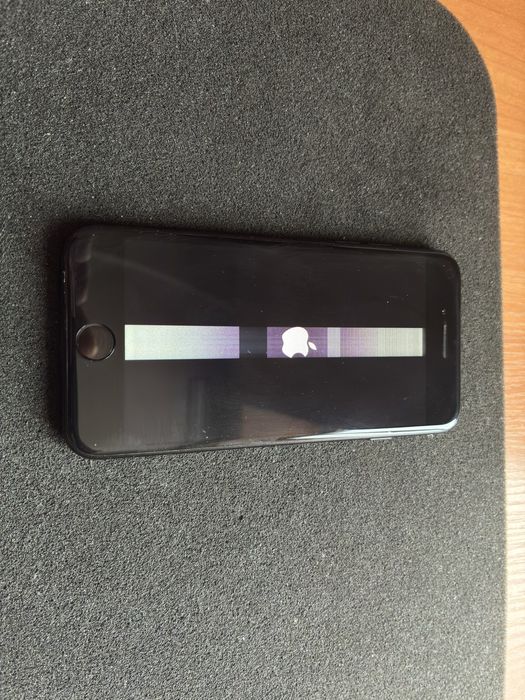 Телефон Iphone 7 Black 128Gb