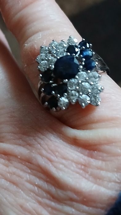 Pierścionek srebro 925 szafiry i cyrkonie rozmiar  14