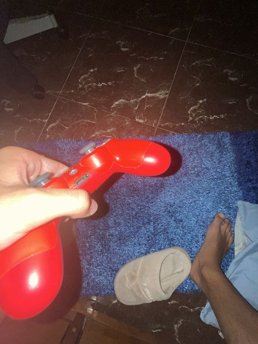 comando ps4 vermelho