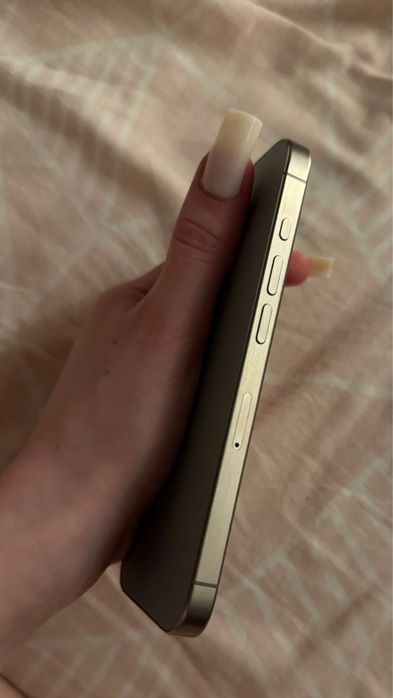 Продам iphone 15 pro