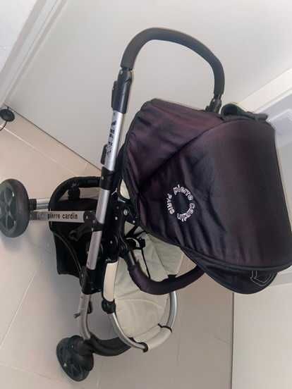 carrinho de bebe com ovo