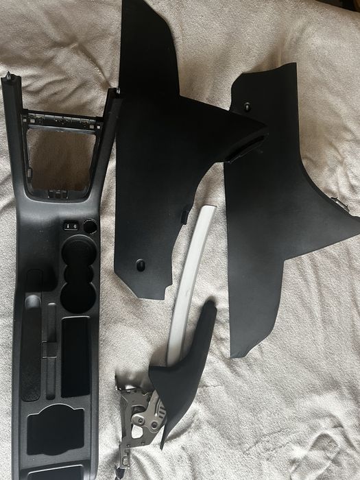 Центральна консоль шкода А5 з Боковими стінками