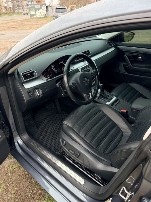 Volkswagen CC 2013. 2.0 tsi