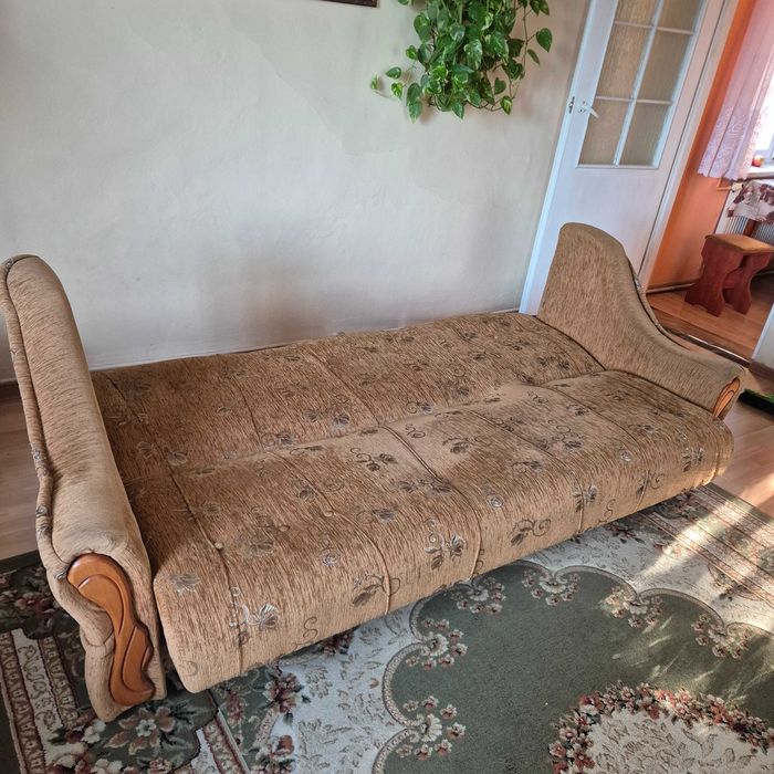 Sofa i dwa fotele