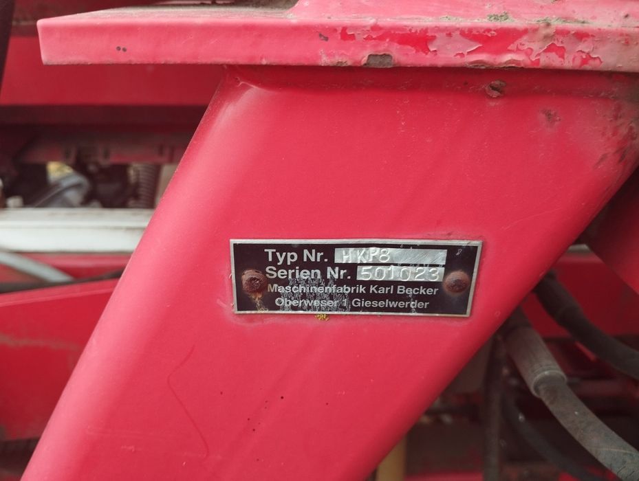 Сівалка пропашна BECKER KP 8, навісна, пневматична, анкерна, 2010 р.в.