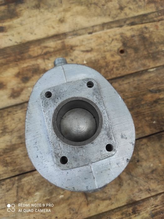 Oryginał cylinder głowica Romet Komar sztywniak G12 nominał 8.88