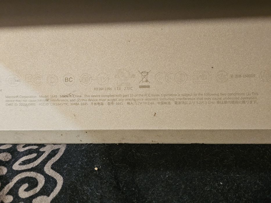 Планшет Microsoft surface 3