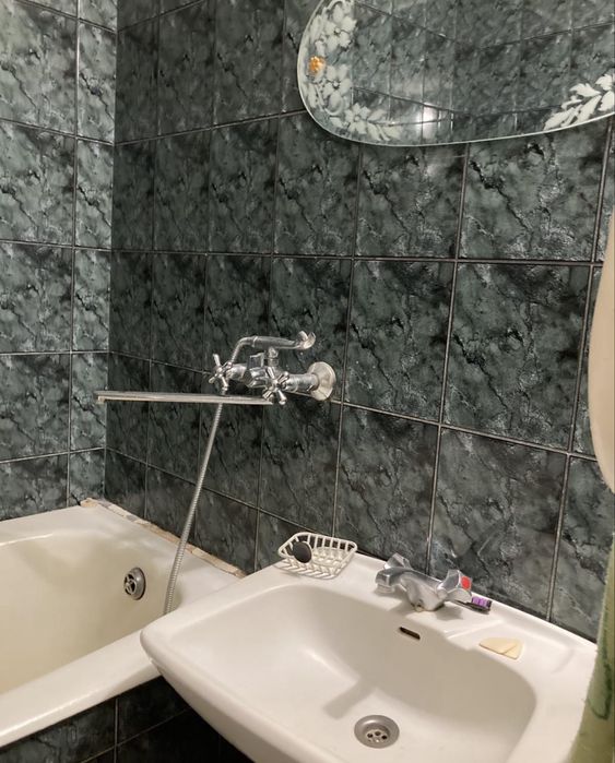 Алмазний. Здається 2-х кімнатна квартира