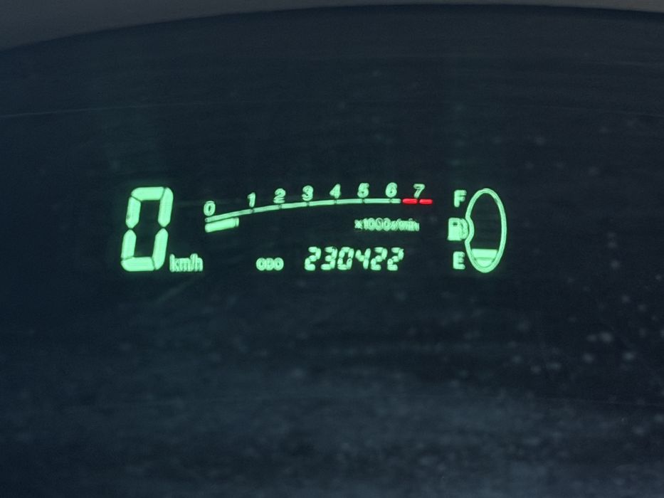 Toyota Yaris 1.0 gasolina