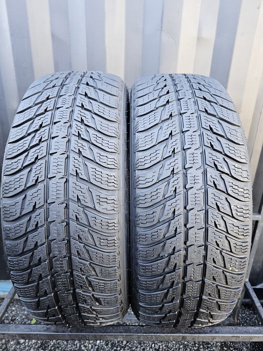 Opony ZIMOWE  NOKIAN 215/60/17 Para 7mm