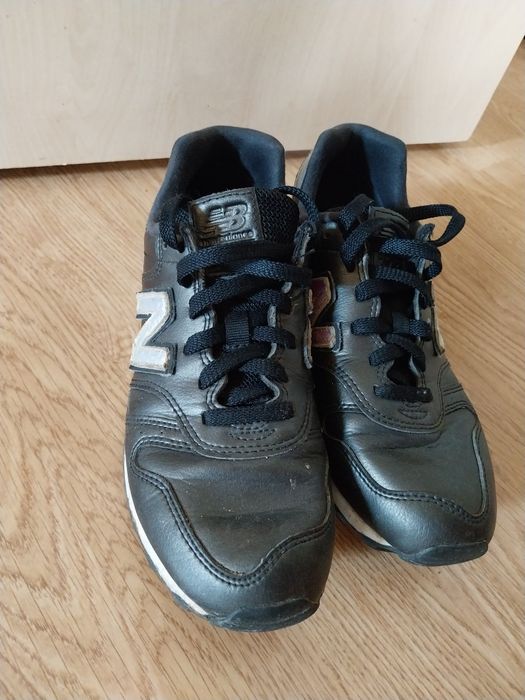 New balance 373 37.5